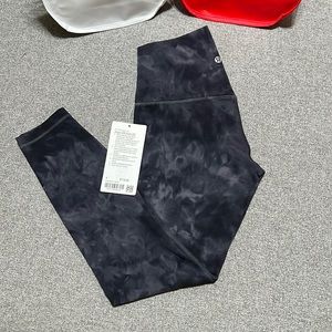 Lululemon Align HR 25”